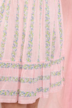 ❤️ 60s Pink Floral Apron