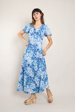 70s Abstract Flutter Sleeve Dress