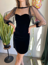 60s Lilli Diamond Bishop Sleeve Dress