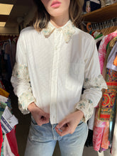 60s Ruffle Trim Shirt