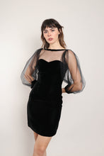 60s Lilli Diamond Bishop Sleeve Dress