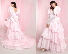 ❤️ 80s Queen Of Hearts Gown