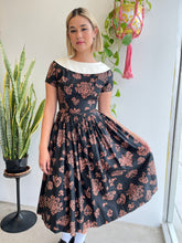 50s Accent Collar Dress