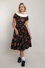 50s Accent Collar Dress
