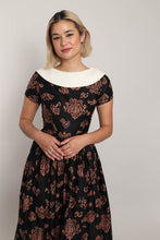 50s Accent Collar Dress