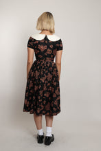 50s Accent Collar Dress