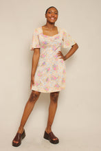 70s Flutter Sleeve Bird Print Dress