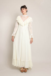 70s Prairie Wedding Dress With Train