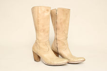 00s Frye Phoenix Cowboy Boots