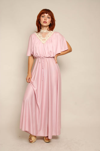 1960s & 1970s Luxie Vintage 1960s & 1970s Luxie Vintage