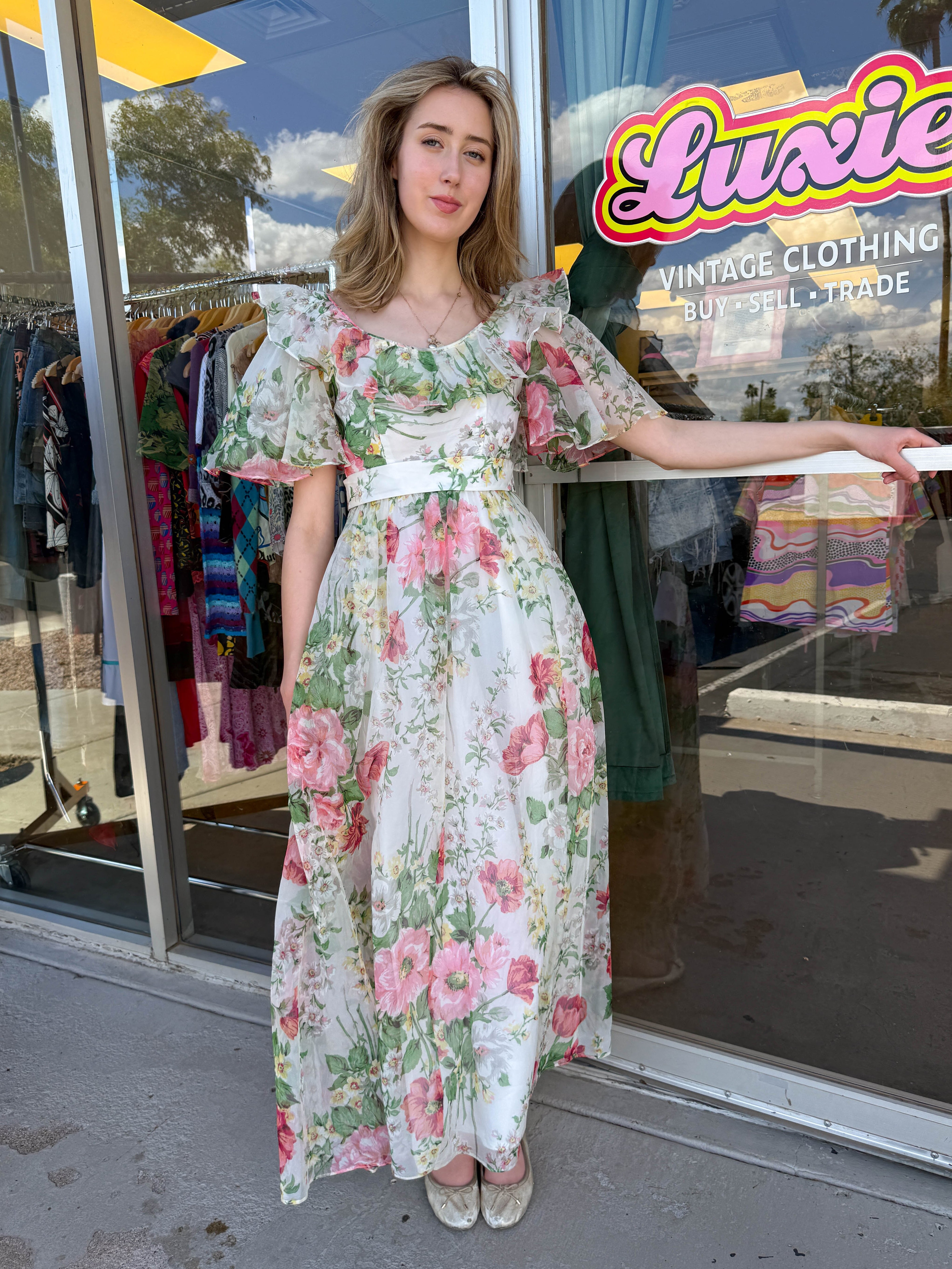 vintage chiffon dresses 70s Fluttery Floral Dress 33“waist Цвят:Небесносиньо Shirt Collar Help! Looking for bohemian