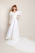 80s Romantic Wedding Dress With Train