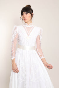 70s Country Elegance Dress With Train