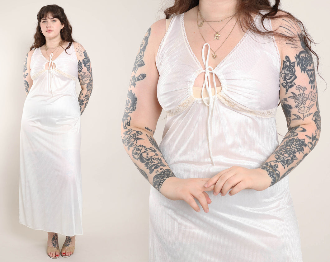 80s Keyhole Cut Out Nightgown