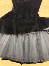 1990s Gunne Sax By Jessica McClintock Black Velvet Sweetheart Mini Dress