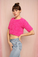 ❤️ 90s Pink Fuzzy Cropped Sweater