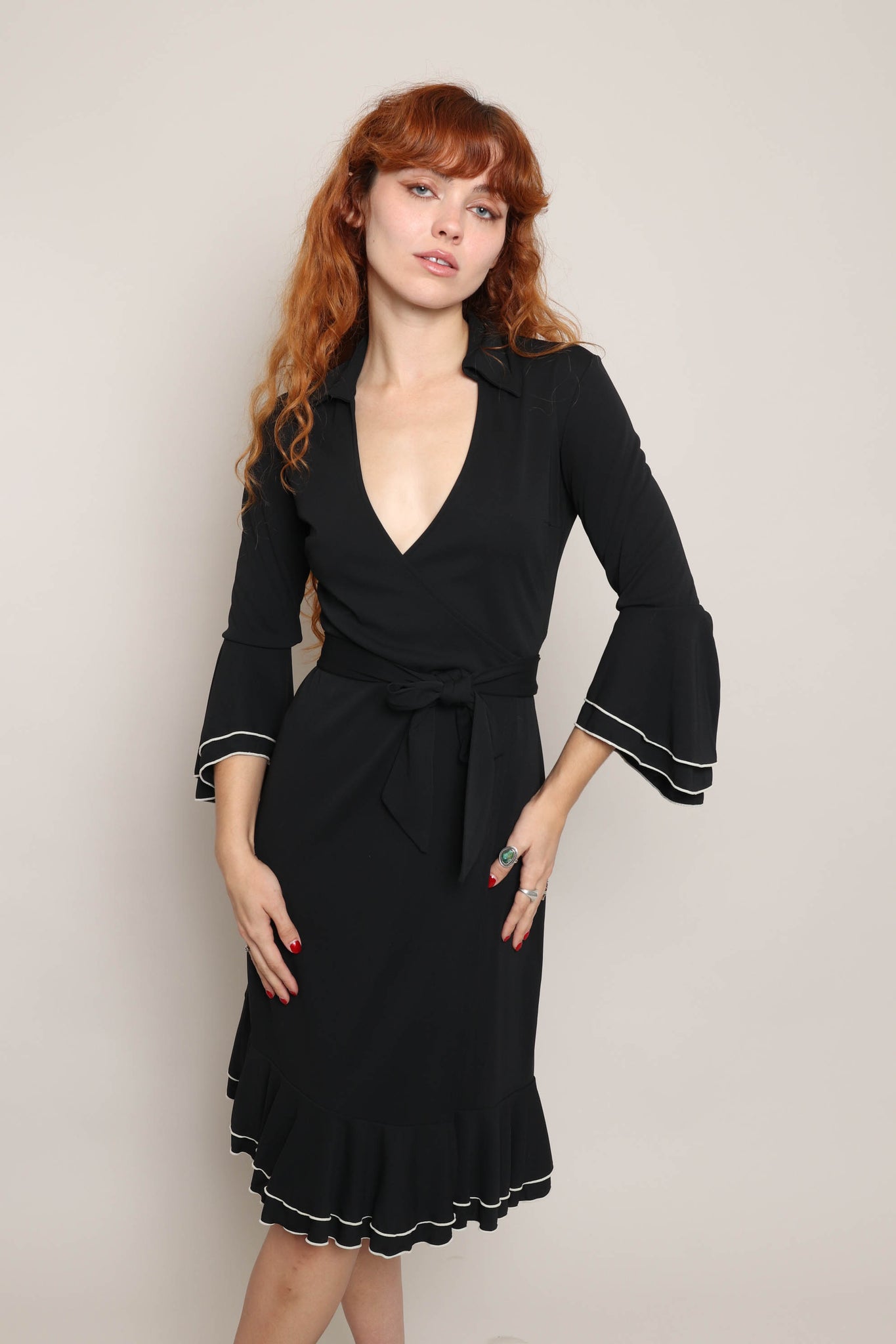 00s Express Bell Sleeve Dress Luxie Vintage 00s Express Bell Sleeve Dress Luxie Vintage