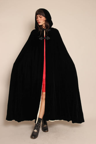 60s Mysterious Witch Cloak