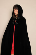 60s Mysterious Witch Cloak