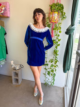 1960s Blue Velvet Babydoll Mini Dress With Flutter Lace Collar - XS