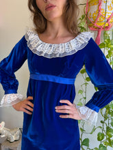 1960s Blue Velvet Babydoll Mini Dress With Flutter Lace Collar - XS