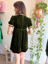 1960s Avocado Green Velvet Puff Sleeve Babydoll Mini Dress - XS/S