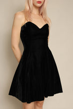 1990s Gunne Sax By Jessica McClintock Black Velvet Sweetheart Mini Dress