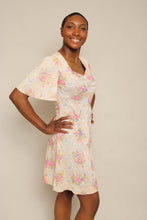 70s Flutter Sleeve Bird Print Dress