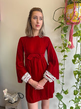 1960s Maroon Velvet Bell Sleeve Mini Dress - XXS