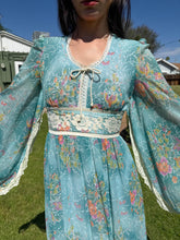 70s Floral Angel Sleeve Dress