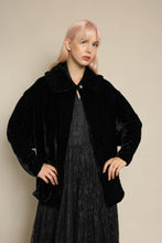 1930s Black Velvet Shirred Evening Coat With Collar