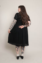 50s Demure Witch - Dress