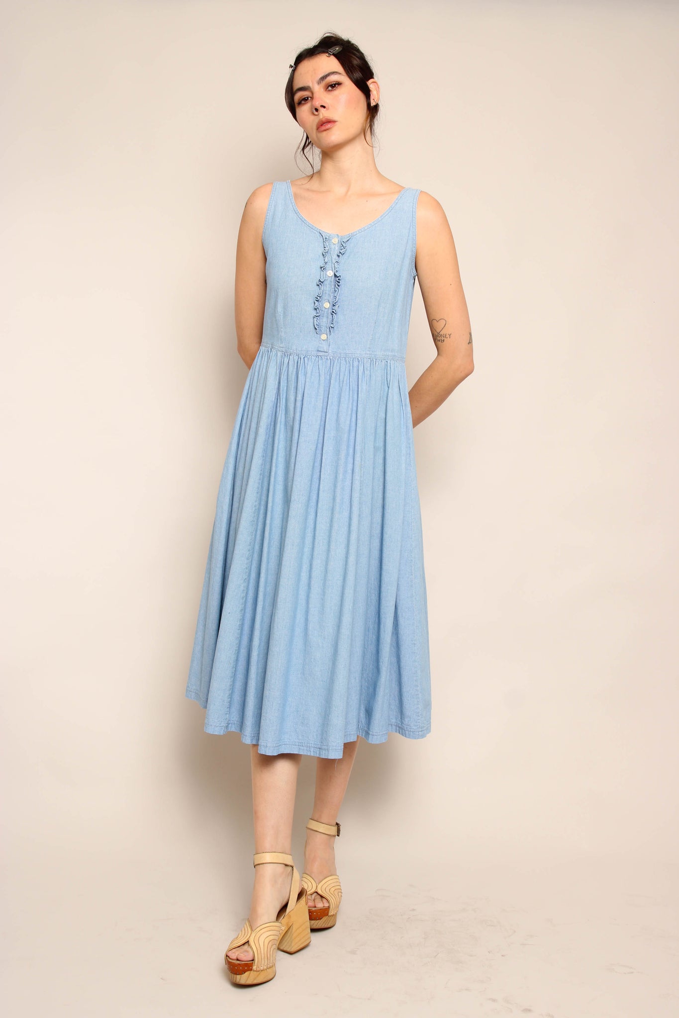 90s Laura Ashley Chambray Dress Luxie Vintage 90s Laura Ashley Chambray Dress Luxie Vintage