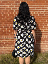 90s Daisy Print Trapeze Dress