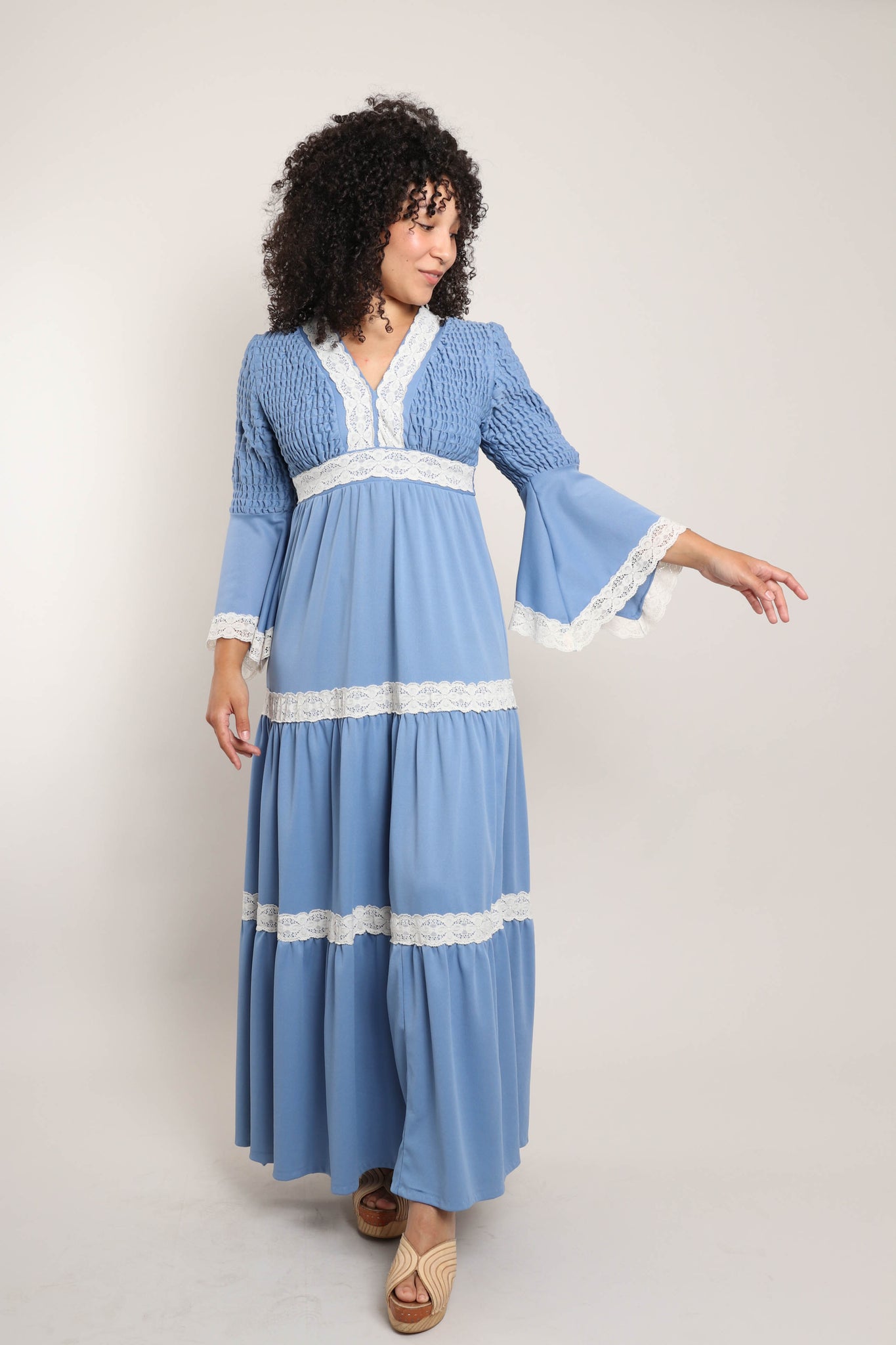 70s Smocked Bell Sleeve Dress – Luxie Vintage
