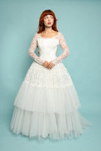 50s Ballgown Lace & Chiffon Wedding Dress