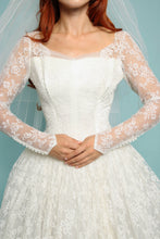 50s Ballgown Lace & Chiffon Wedding Dress