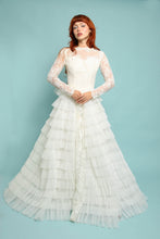 50s Lace & Tiered Chiffon Wedding Dress
