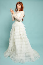 50s Lace & Tiered Chiffon Wedding Dress