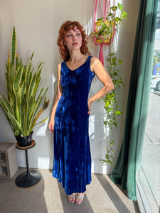 80s Betsey Johnson Blue Velvet Dress – Luxie Vintage