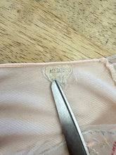 ❤️ 40s Palest Pink Nightgown