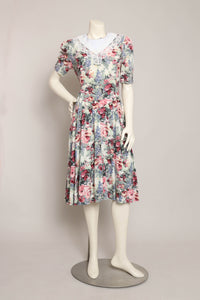 90s Cottage Core Dress