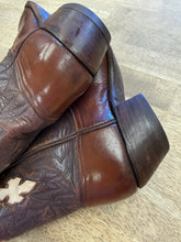 Justin Cowboy Boots With Inlays
