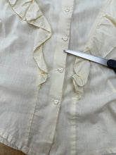 ❤️ 70s Heart Button Edwardian Blouse