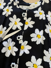 90s Daisy Print Trapeze Dress