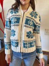 60s Snow Flake Cardigan