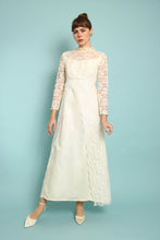 60s Lace Wedding Gown With Cape Train