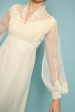 70s Romantic Bishop Sleeve Wedding Dress With Train