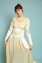 40s Liquid Satin Wedding Dress With Train
