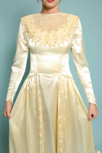 40s Liquid Satin Wedding Dress With Train